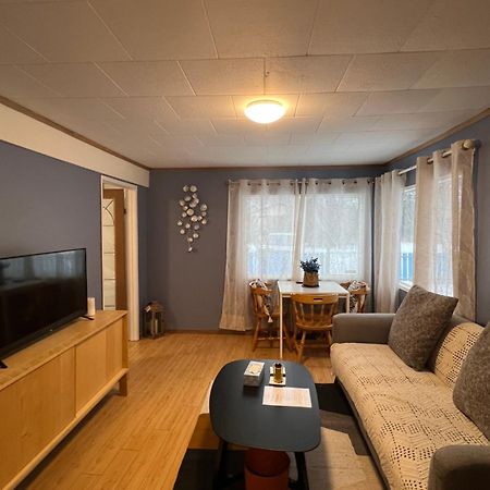 Entire House And Home In Whitehorse Downtown Exterior photo